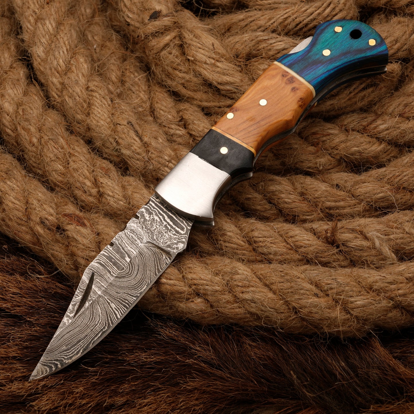 7" Handmade Damascus Steel Hunting Pocket Knife - Camping Folding Blade with Pakka & Olive Wood Handle