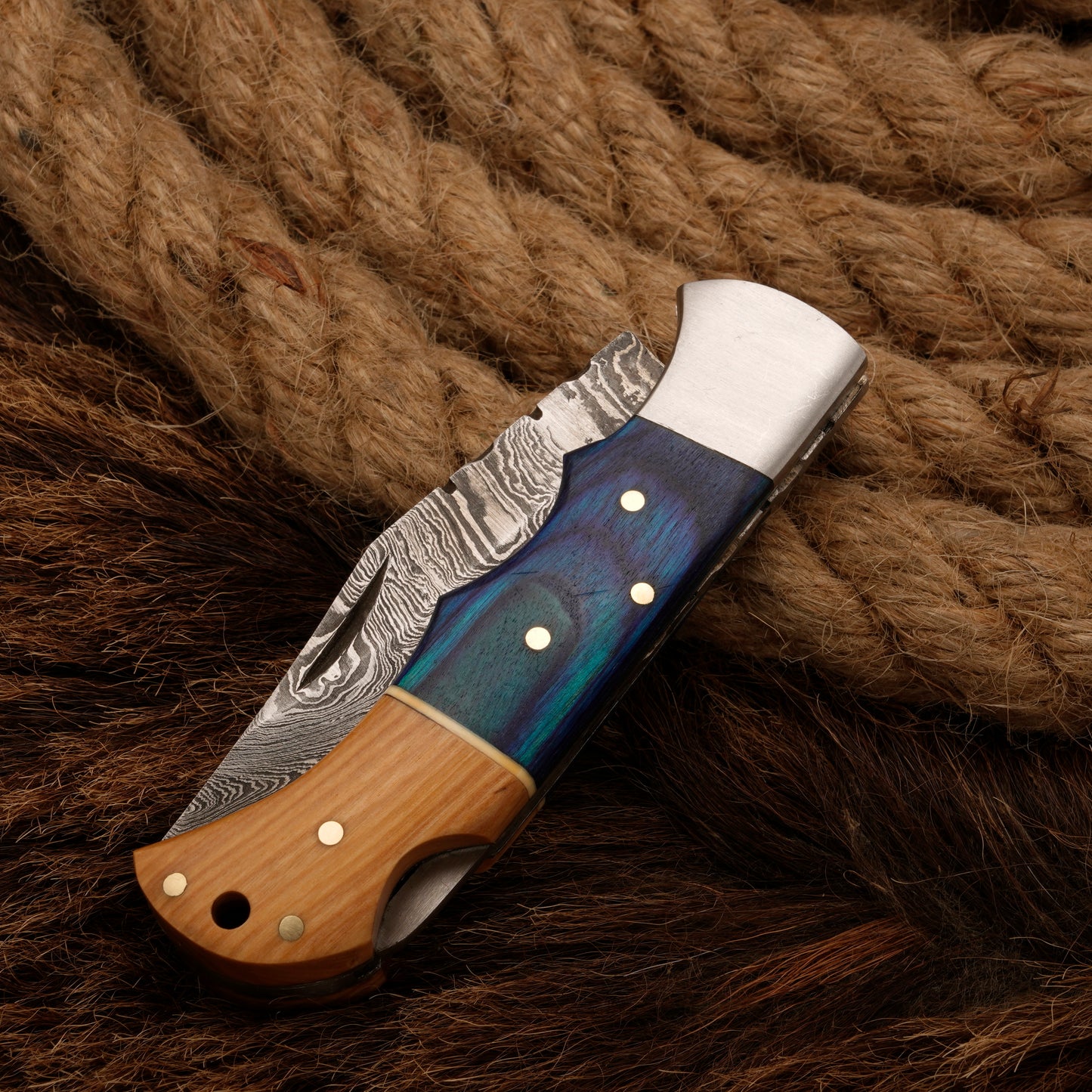 7" Handmade Damascus Steel Hunting Pocket Knife-Camping Folding Blade With Pakka Wood & Olive Handle