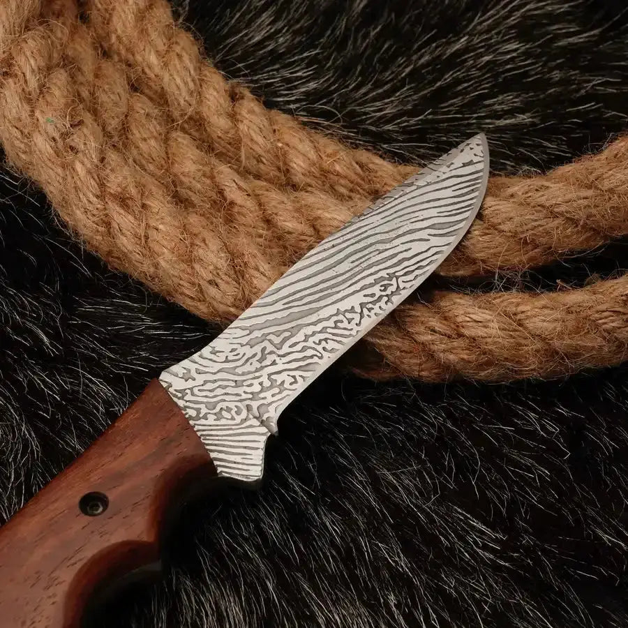 EDC Handmade forged Stainless Steel hunting Knife-Fixed Blade survival Knife-Engrave Blade With Wood Handle