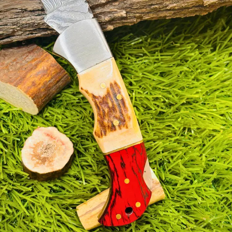 Handmade Damascus Steel Folding Pocket Knife Stag Horn Handle-Hunting Camping Knife Hunt Craft Knives