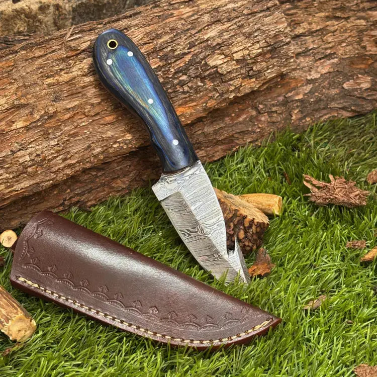 Handmade Forged Damascus Steel Gut Hook Hunting Skinner EDC Knife With Pakka Wood Handle Hunt Craft Knives